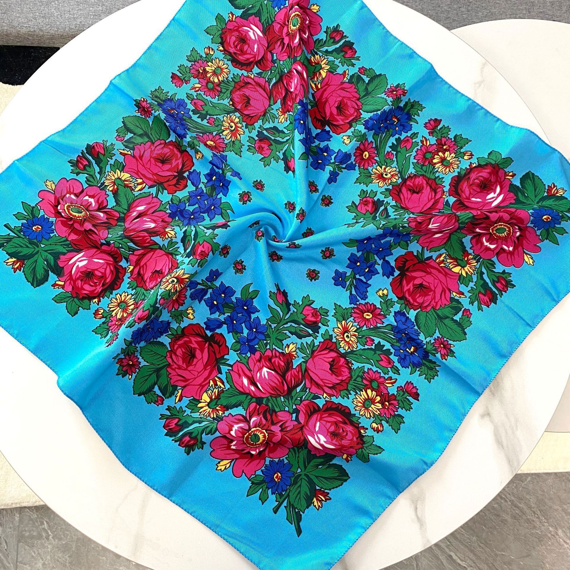 70*70cm Russian Floral Square  - Bandana Cotton recension och pris
